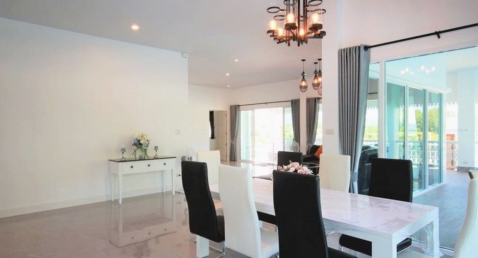 For sale 4 bed villa in Pran Buri, Prachuap Khiri Khan