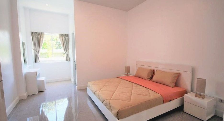 For sale 4 bed villa in Pran Buri, Prachuap Khiri Khan