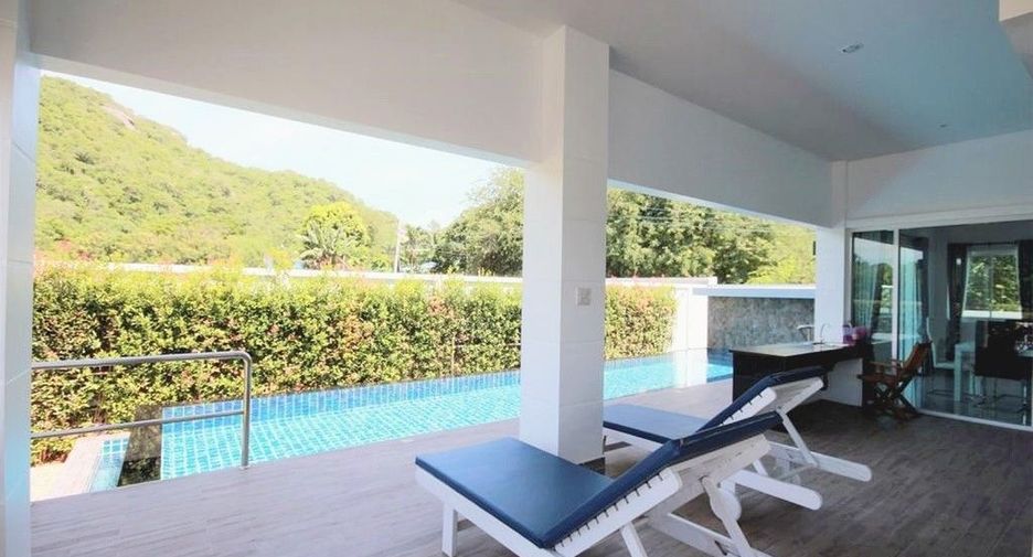 For sale 4 bed villa in Pran Buri, Prachuap Khiri Khan