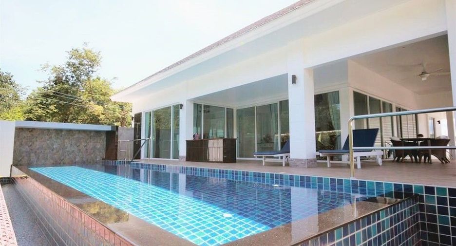 For sale 4 bed villa in Pran Buri, Prachuap Khiri Khan