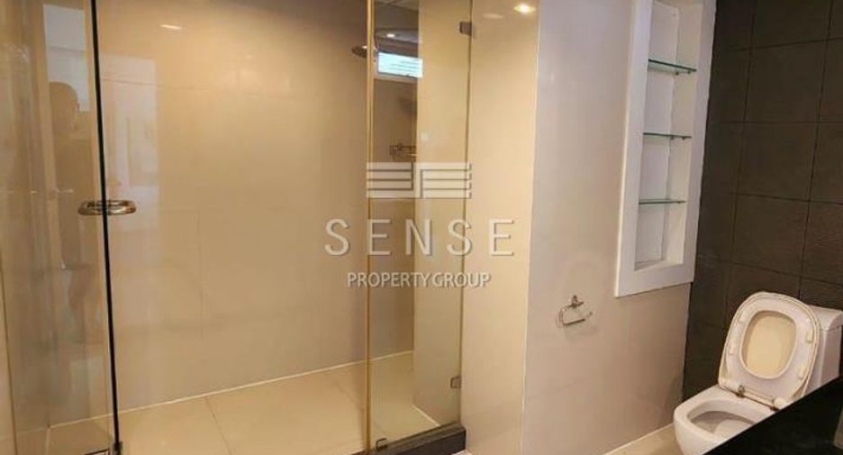 For rent 3 ベッドルーム condo in Khlong Toei, Bangkok