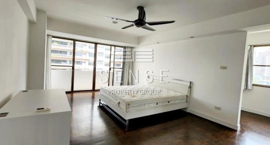 For rent 3 ベッドルーム condo in Khlong Toei, Bangkok