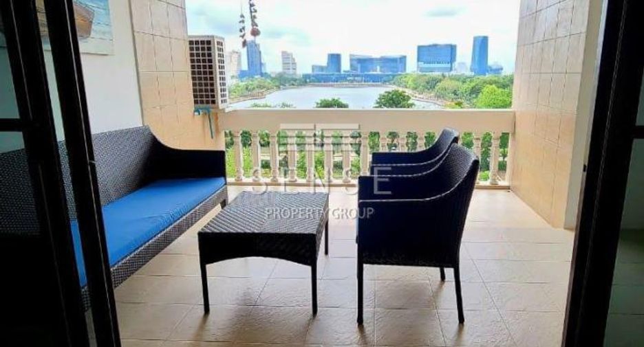 For rent 3 ベッドルーム condo in Khlong Toei, Bangkok