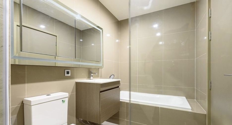 For sale 1 bed condo in Suan Luang, Bangkok