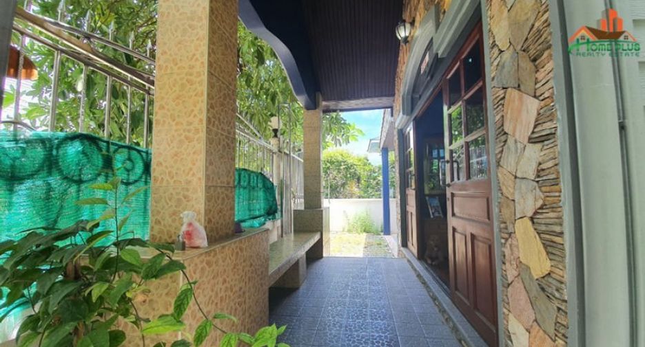 For sale 3 bedrooms house in Taling Chan, Bangkok
