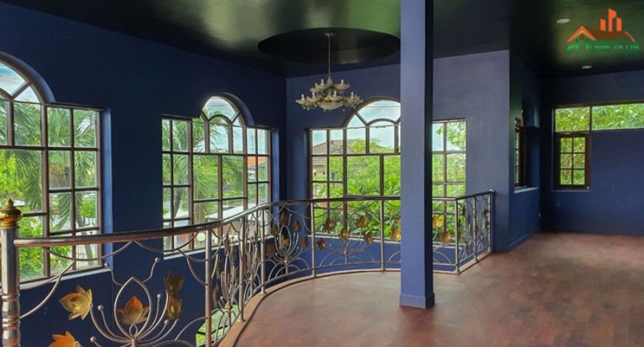 For sale 3 bedrooms house in Taling Chan, Bangkok