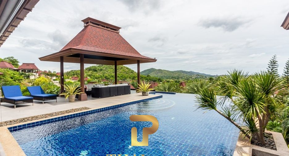 For sale 7 bedrooms villa in Pran Buri, Prachuap Khiri Khan