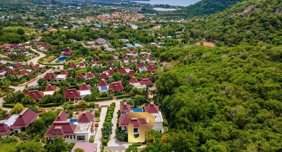 For sale 7 bedrooms villa in Pran Buri, Prachuap Khiri Khan