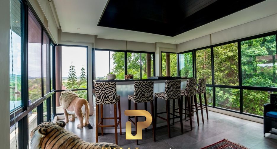 For sale 7 bedrooms villa in Pran Buri, Prachuap Khiri Khan