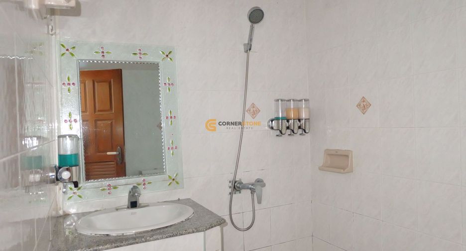 Haus zur Miete und zum Kauf mit 7 Zimmer in Bang Lamung, Chonburi