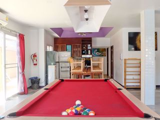 Haus zur Miete und zum Kauf mit 7 Zimmer in Bang Lamung, Chonburi