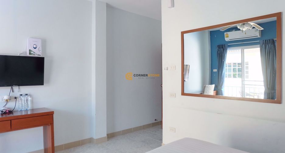 Haus zur Miete und zum Kauf mit 7 Zimmer in Bang Lamung, Chonburi