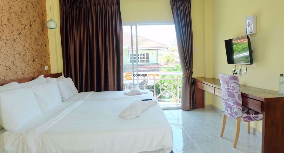 Haus zur Miete und zum Kauf mit 7 Zimmer in Bang Lamung, Chonburi