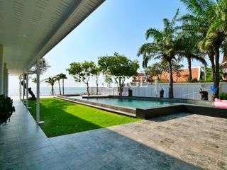 For sale 10 bed house in Na Jomtien, Pattaya