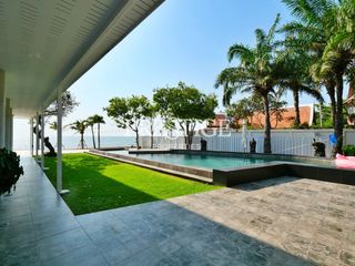 For sale 10 bed house in Sattahip, Chonburi