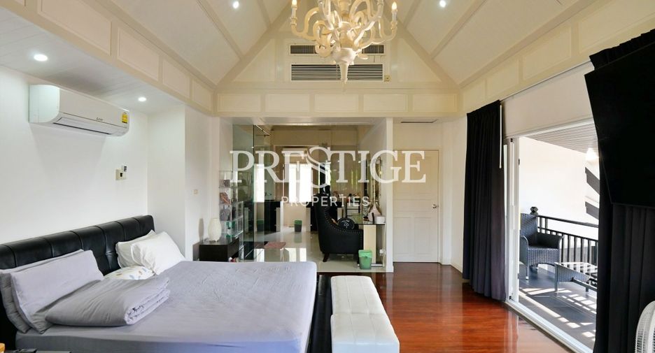 For sale 10 bedrooms house in Na Jomtien, Pattaya