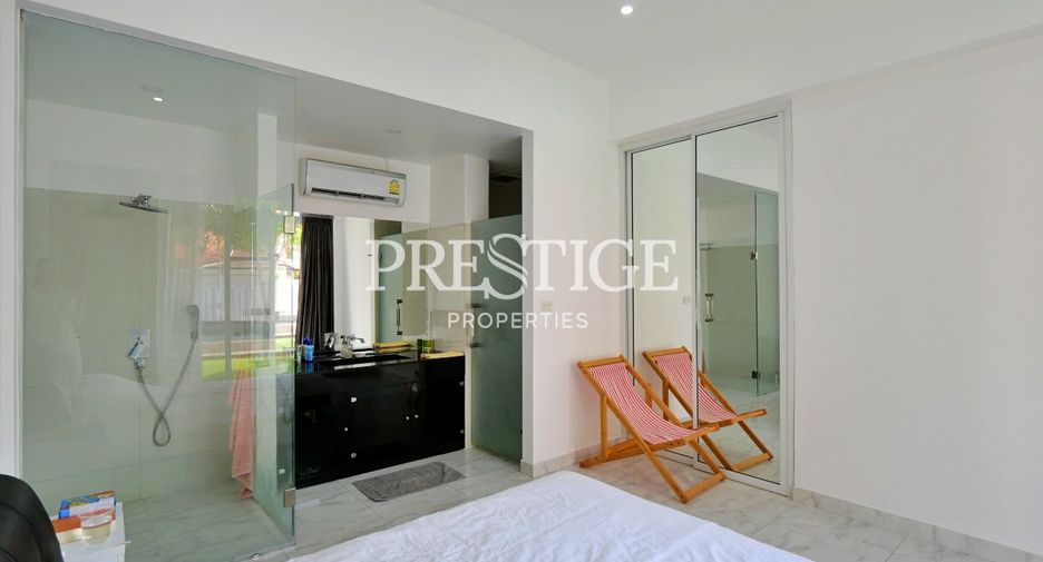 For sale 10 bedrooms house in Na Jomtien, Pattaya