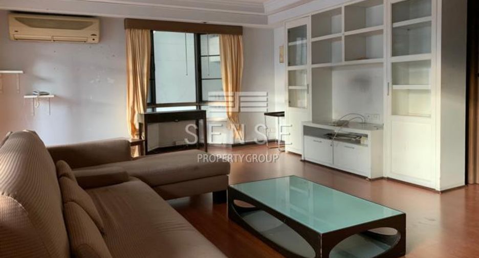 Wohnung zum Kauf mit 3 Zimmer in Watthana, Bangkok