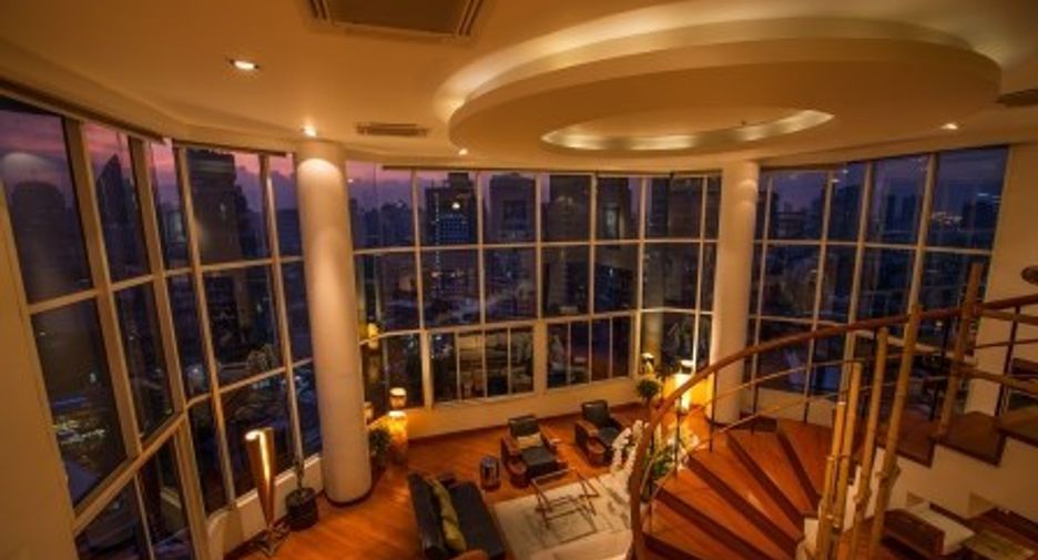 For rent and for sale 5 bedrooms condo in Watthana, Bangkok