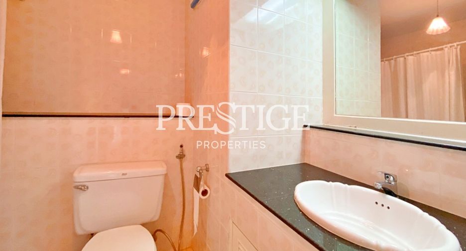For sale 3 bedrooms condo in Bang Lamung, Chonburi