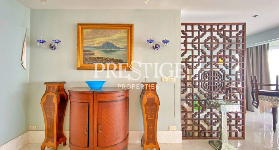 For sale 3 bedrooms condo in Bang Lamung, Chonburi