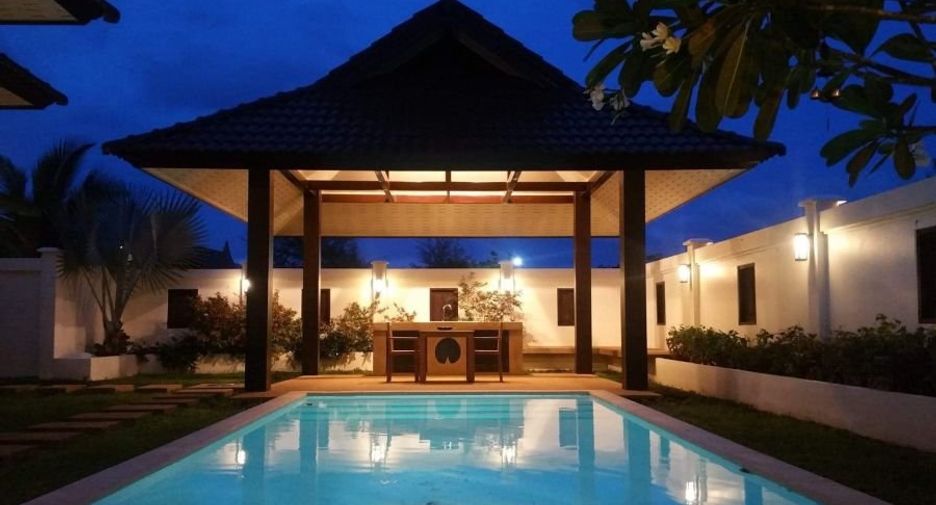 For rent 3 bedrooms villa in Takua Pa, Phang Nga