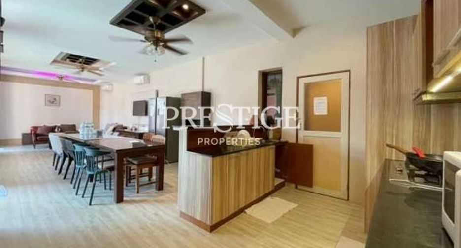 For sale 23 bedrooms retail Space in Bang Lamung, Chonburi
