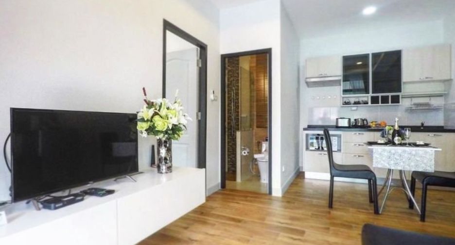 For sale 8 bedrooms retail Space in Ko Samui, Surat Thani