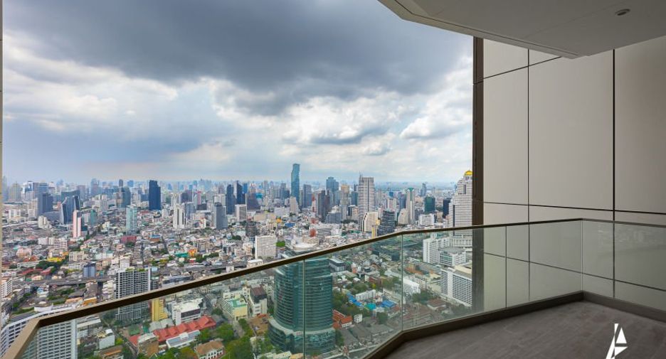 For rent and for sale 3 bedrooms condo in Khlong San, Bangkok