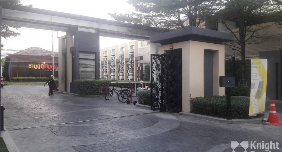 Casa en venta de 4 habitaciones en Chatuchak, Bangkok