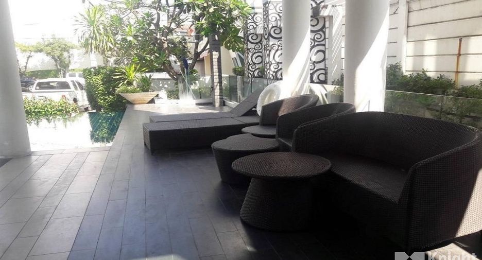Casa en venta de 4 habitaciones en Chatuchak, Bangkok