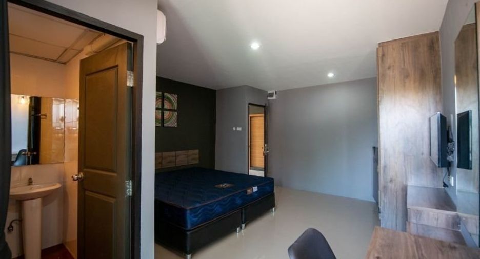 À vendre 105 chambres appartement à Bang Sao Thong, Samut Prakan