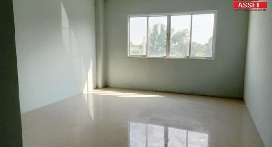 For rent そして for sale 4 Beds retail Space in Nong Chok, Bangkok