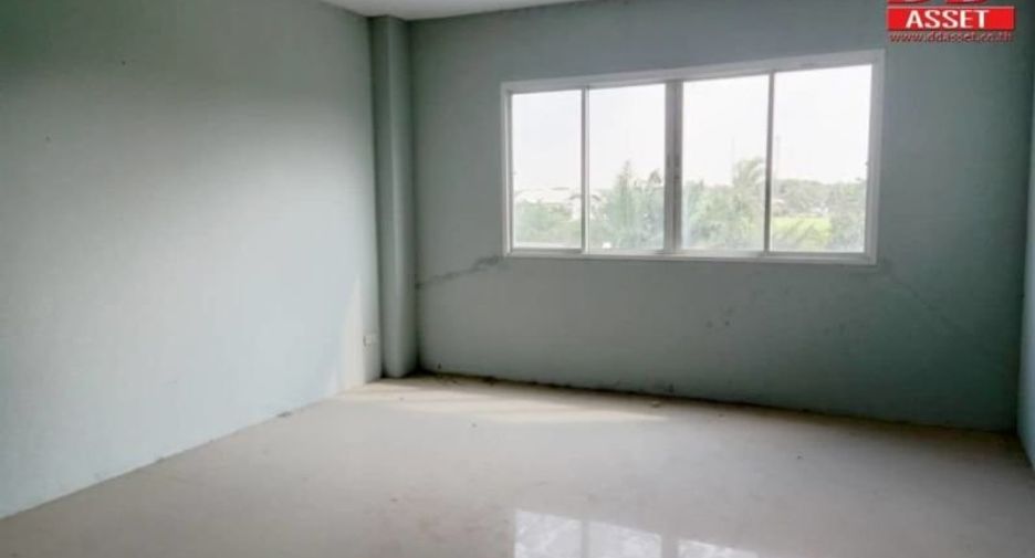 For rent そして for sale 4 Beds retail Space in Nong Chok, Bangkok