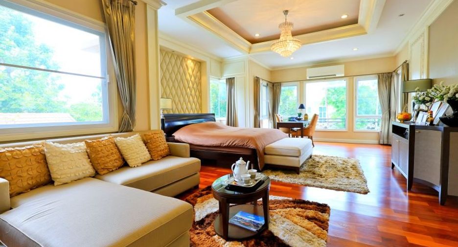 For sale 5 bedrooms house in Bang Kruai, Nonthaburi