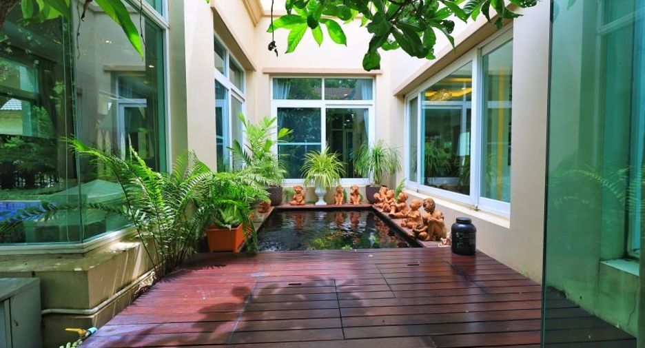 For sale 5 bedrooms house in Bang Kruai, Nonthaburi