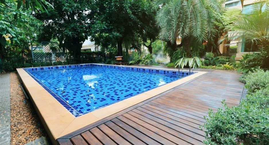 For sale 5 bedrooms house in Bang Kruai, Nonthaburi