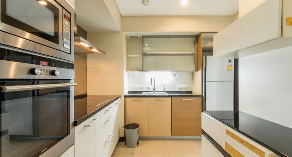 For sale そして for rent 2 ベッドルーム condo in Pathum Wan, Bangkok