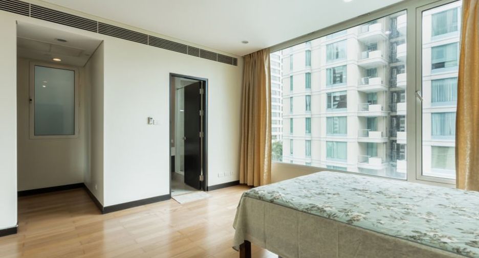 For sale そして for rent 2 ベッドルーム condo in Pathum Wan, Bangkok