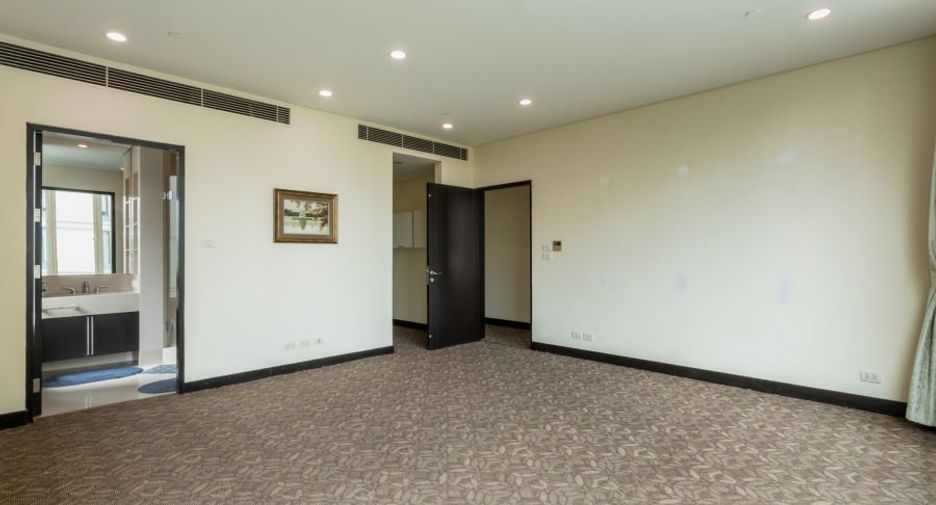 For sale そして for rent 2 ベッドルーム condo in Pathum Wan, Bangkok