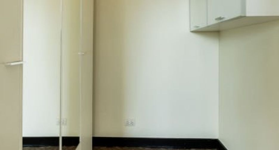 For sale そして for rent 2 ベッドルーム condo in Pathum Wan, Bangkok