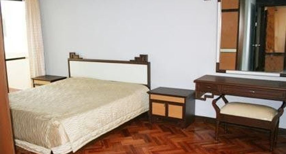 ให้เช่า 4 เตียง คอนโด ใน วัฒนา, กรุงเทพฯ