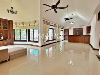 For sale 3 bed house in Bang Lamung, Chonburi