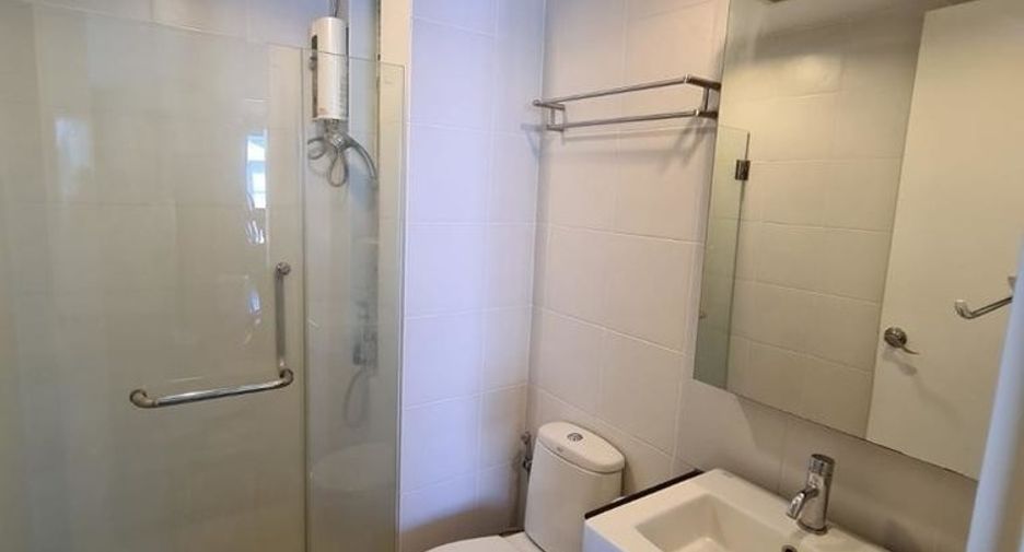 For rent and for sale 2 bedrooms condo in Phaya Thai, Bangkok