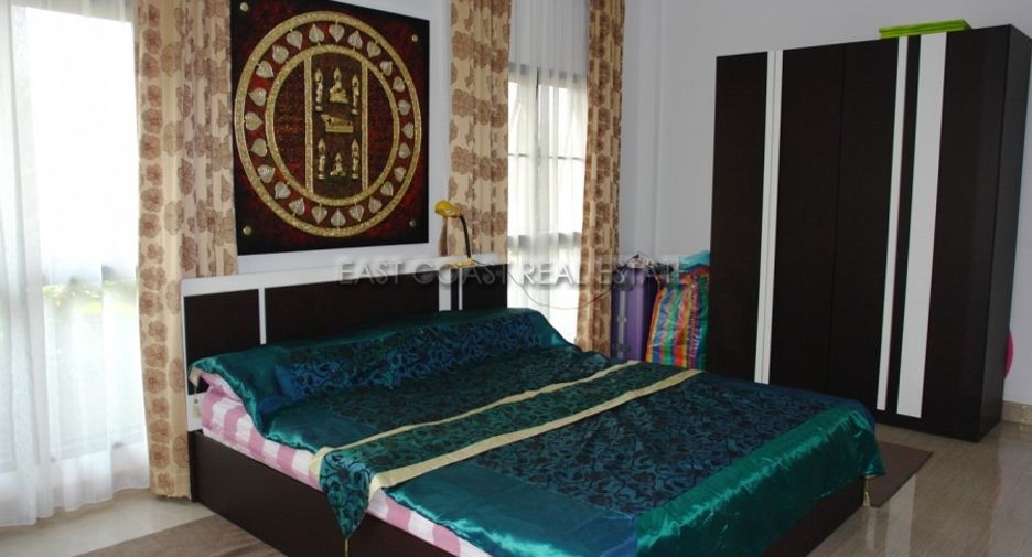 À vendre 3 chambres maison à Huay Yai, Pattaya