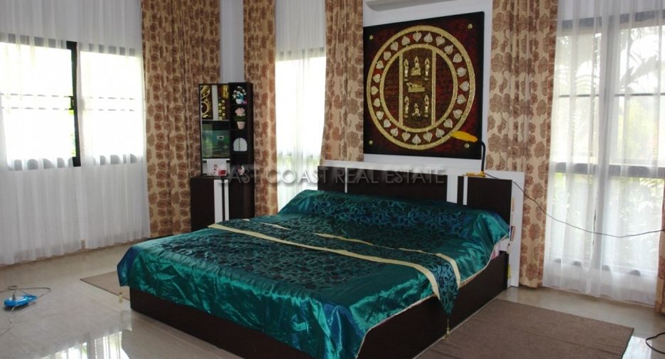 À vendre 3 chambres maison à Huay Yai, Pattaya