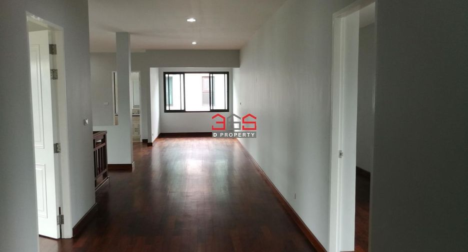 For rent and for sale 4 bedrooms house in Bang Bon, Bangkok