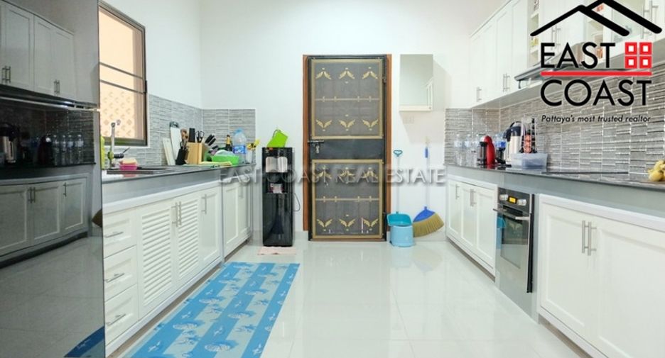 For sale 3 bedrooms house in Bang Lamung, Chonburi