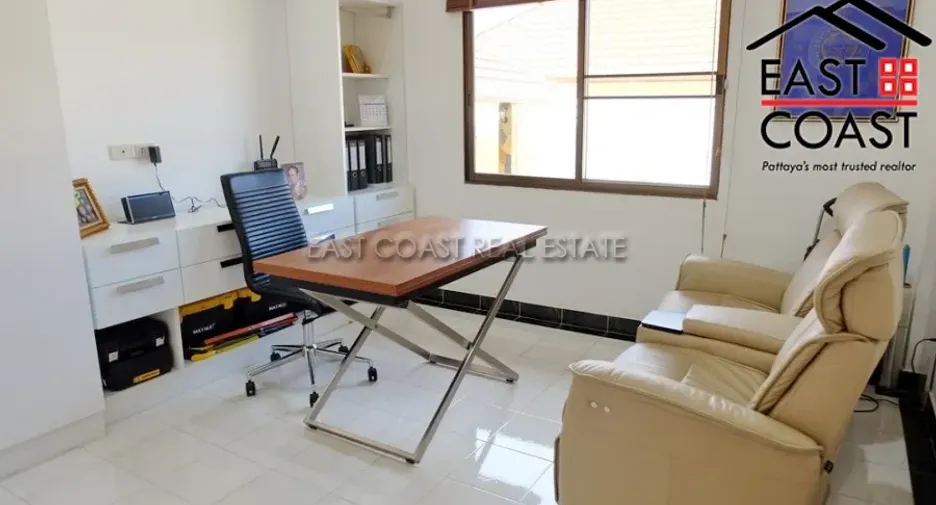 Haus zum Kauf mit 3 Zimmer in Bang Lamung, Chonburi