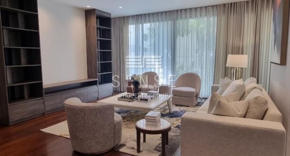 For rent 2 bedrooms condo in Watthana, Bangkok